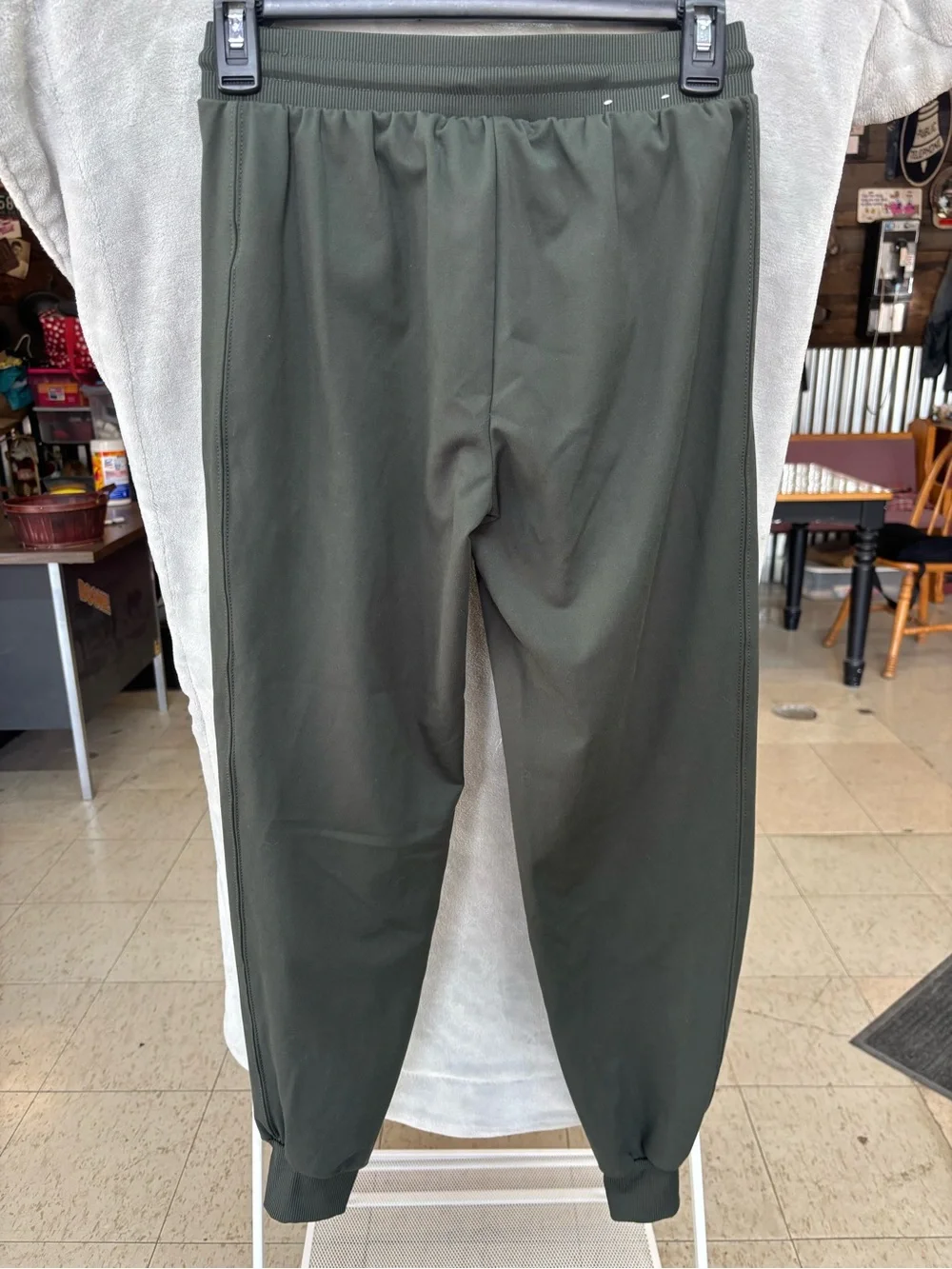 Rachel Zoe Olive Drawstring Jogger Pants